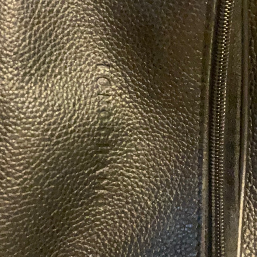 Beltbag black soft leather,medium size casual
